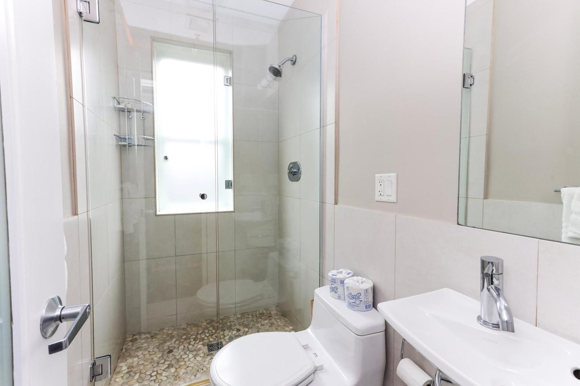 Furnished Newbury Street Studio, #6 Boston Dış mekan fotoğraf